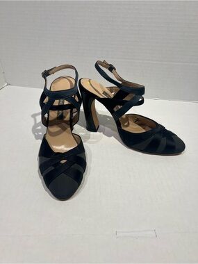 Zac Posen
Silk heels  New EU 38 US 7 F15